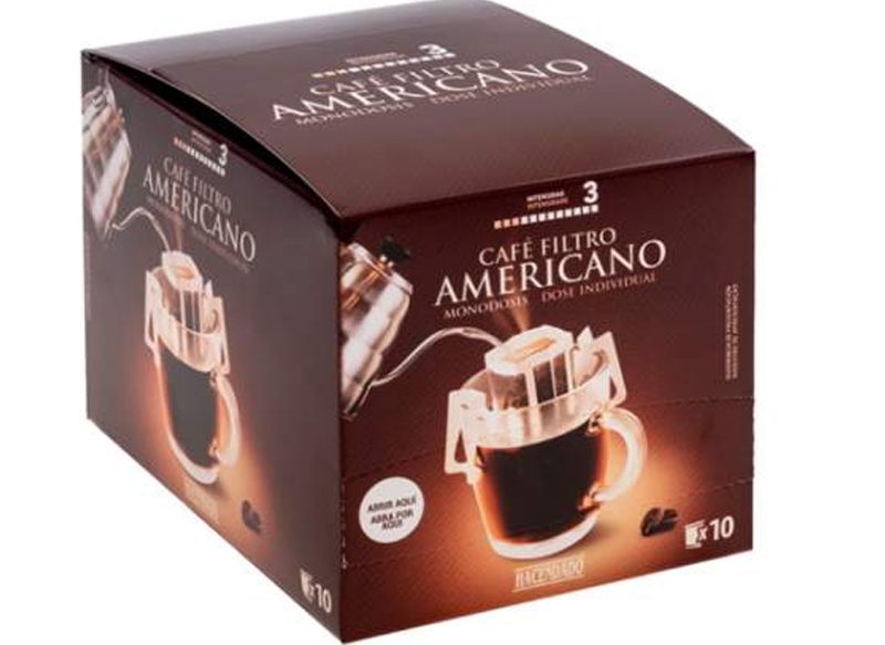 UN MODO DE TOMAR CAFÉ AMERICANO IMPORTADO POR MERCADONA DE JAPÓN