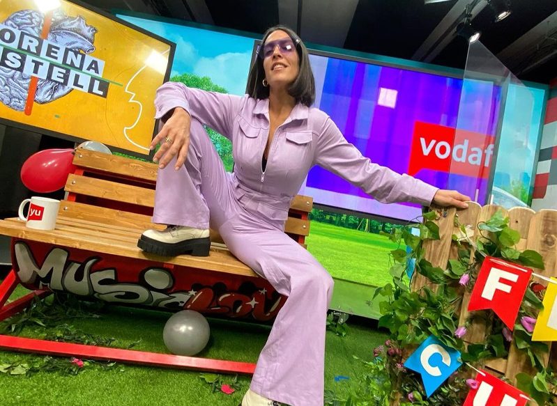 LOS PINITOS COMO ACTRIZ DE LORENA CASTELL
