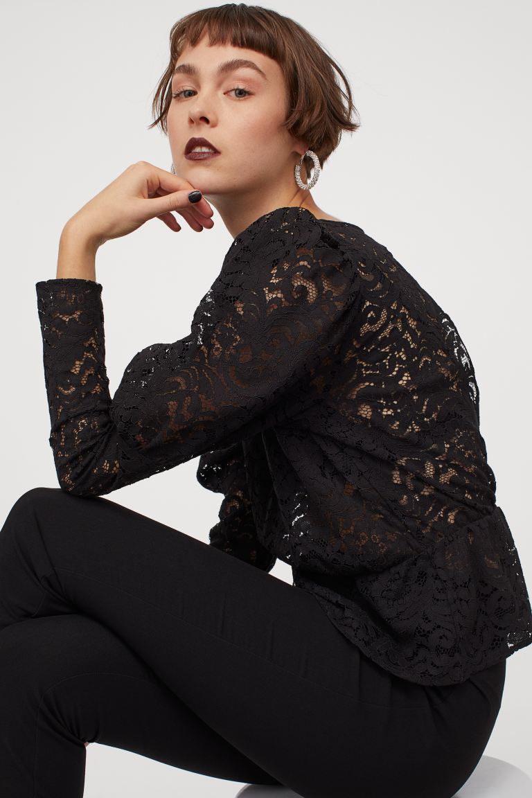 blusa encaje negro