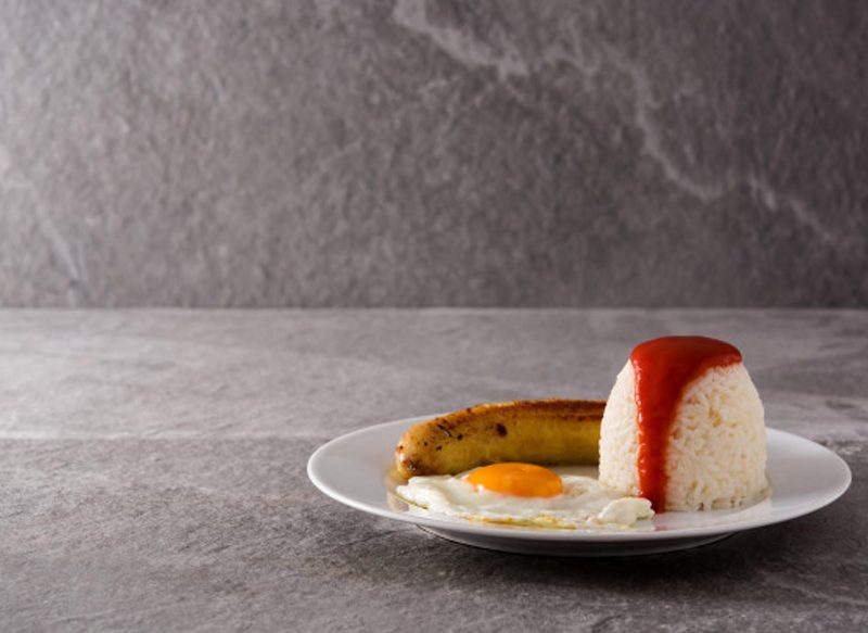 ARROZ A LA CUBANA CON TOSTONES DE KARLOS ARGUIÑANO