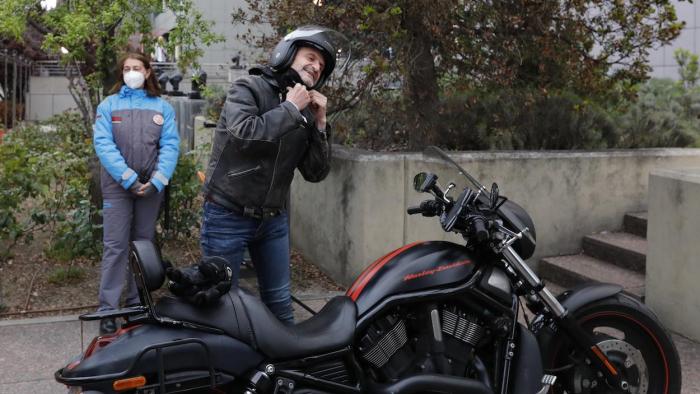 El rey Bal-tasar tira la casa por la ventana con regalos para todos sus votantes 1 Moncloa endumundo bal Moncloa