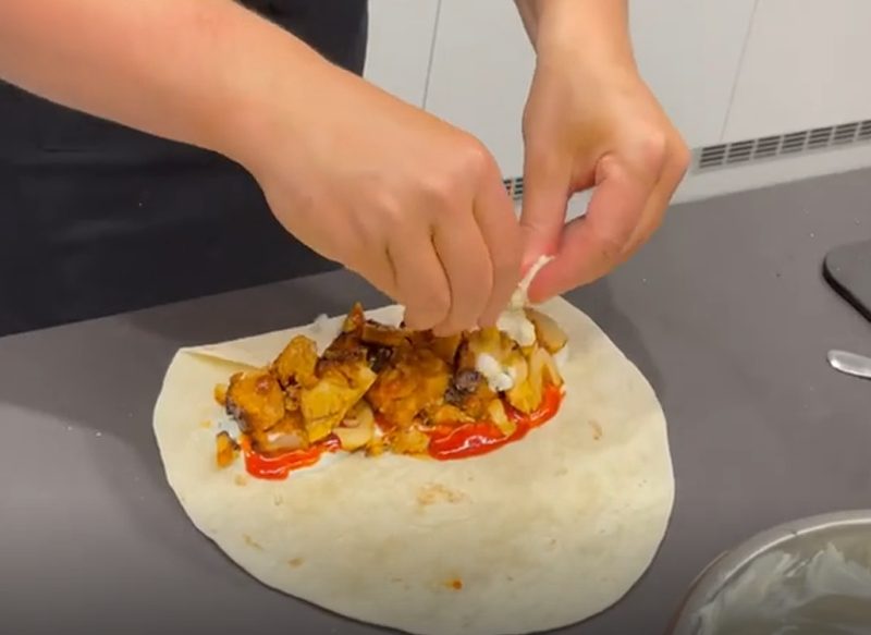 PASOS FINALES DEL KEBAB CASERO DE DABIZ MUÑOZ