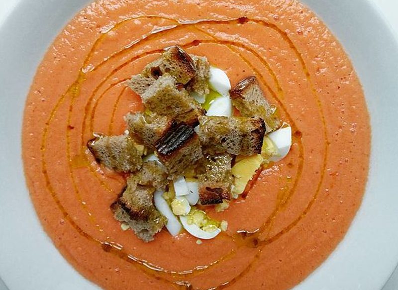 NO DEJAR ENFRIAR EL SALMOREJO