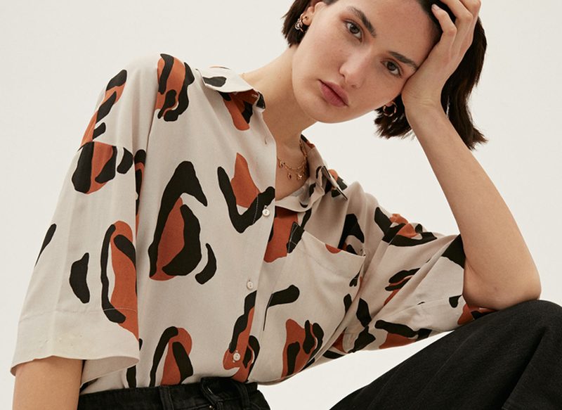 CAMISA FLUIDA ESTAMPADA DE PARFOIS