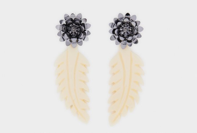 pendientes largos flor