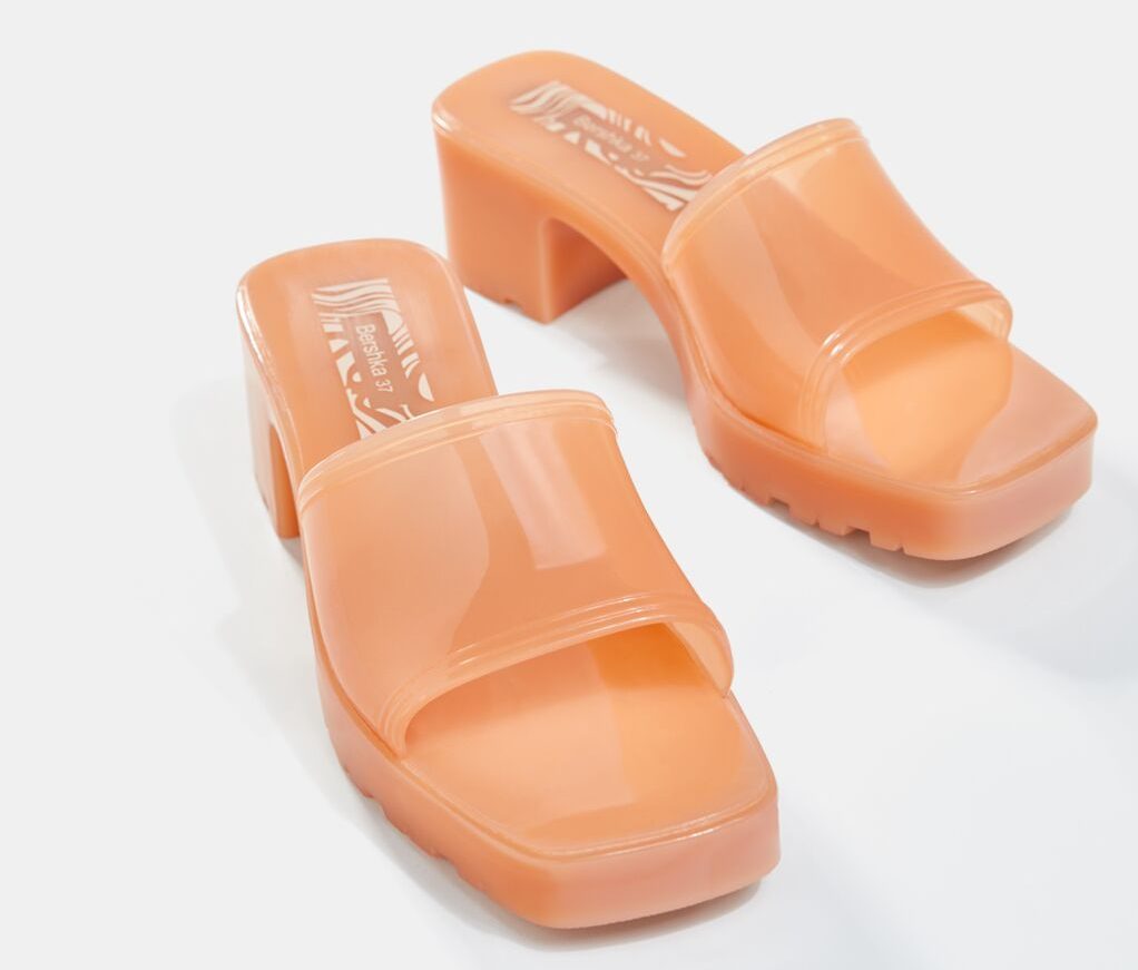 sandalias brillo bershka