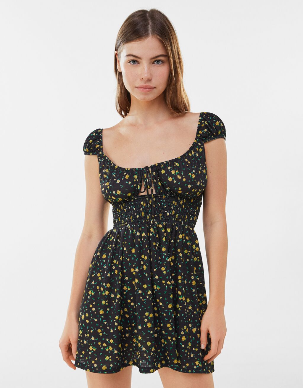 vestido-flores-bershka