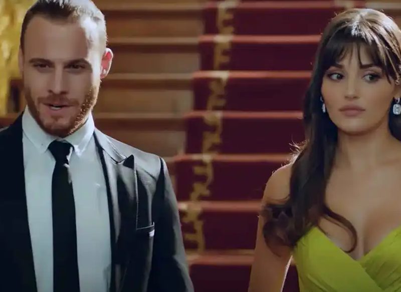 KEREM BÜRSIN Y HANDE ERÇEL, AUPADOS A LA FAMA