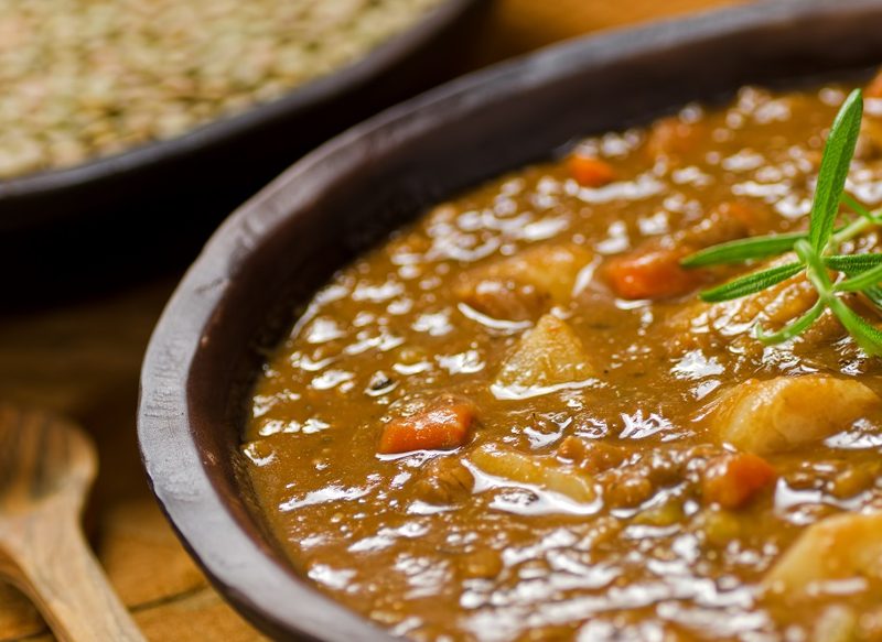 Lentejas: qué debe llevar el sofrito para que tengan un sabor de ’10’