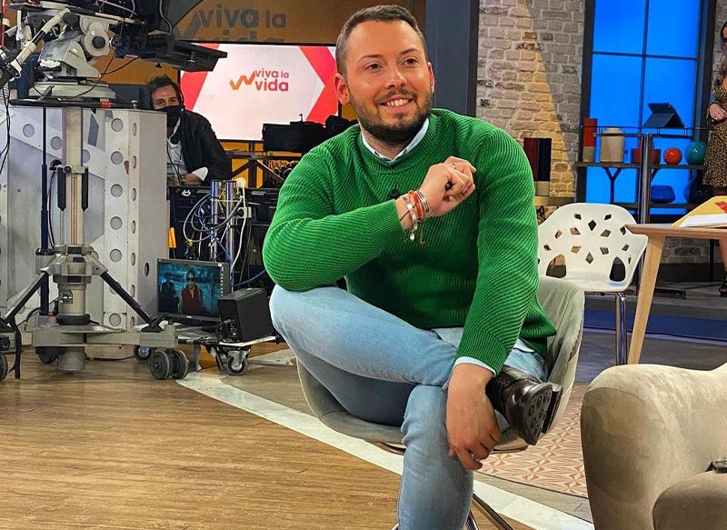 SUS CONTACTOS EN TEMAS DE ACTUALIDAD DE SÁLVAME