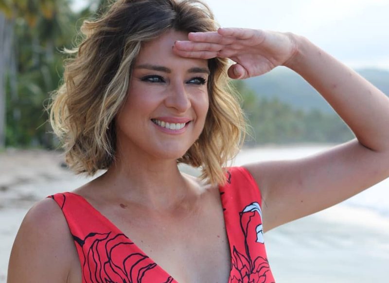 SANDRA BARNEDA, CENTRADA EN LA ISLA DE LAS TENTACIONES