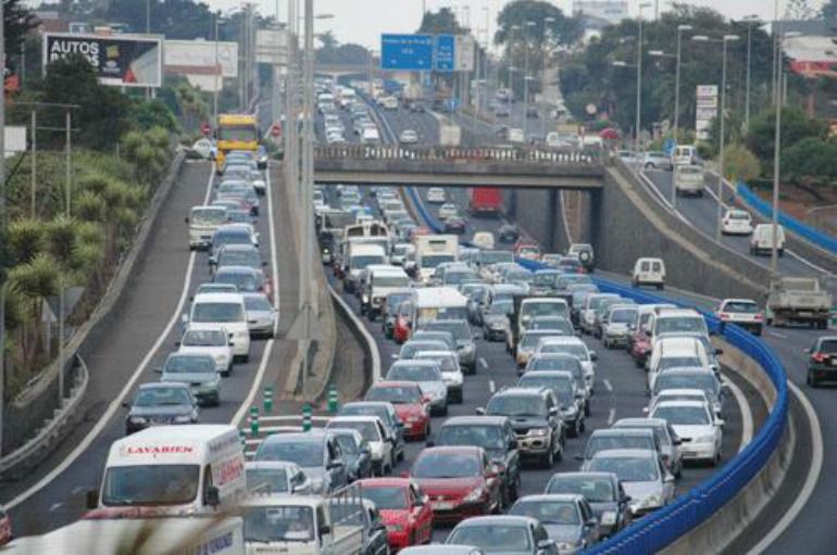 La hora a las que debes salir de casa para no coger atasco 1 Moncloa Por qué desean saber las horas para evitar los atascos de los fines de semana
