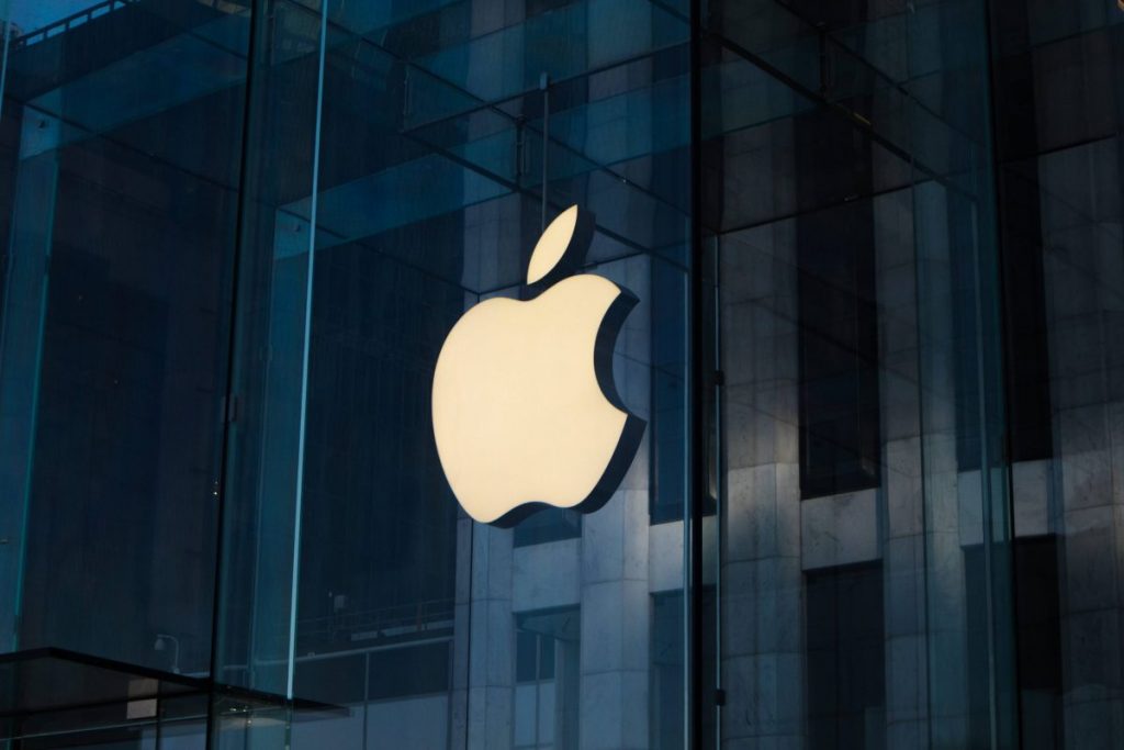 Lo que nunca debes hacer con un iPhone si no quieres quedarte sin WiFi 4 Moncloa ¿Qué está haciendo Apple?