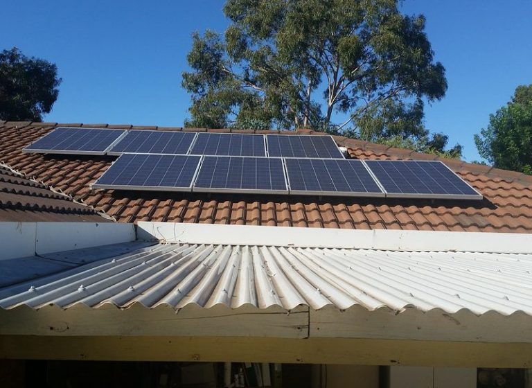CÓMO FUNCIONAN LAS INSTALACIONES SOLARES FOTOVOLTAICAS