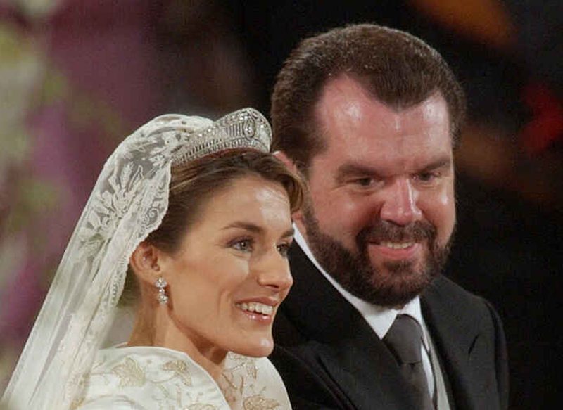 EL MOTIVO DE LA AUSENCIA DE LA MADRASTRA DE LA REINA LETIZIA EN LA BODA REAL