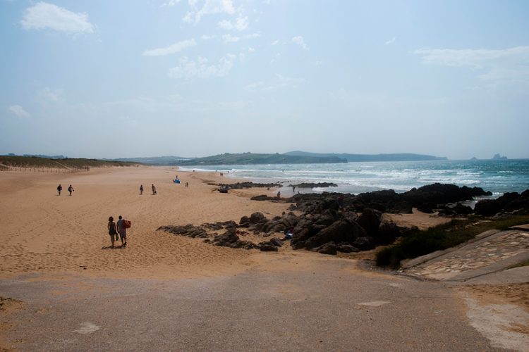 playa valdearenas
