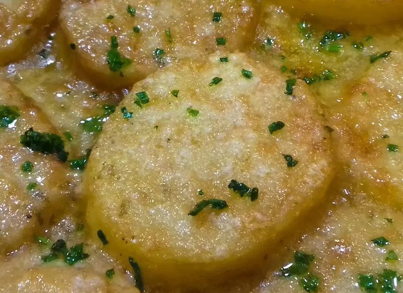 CON QUÉ ACOMPAÑAR LA RECETA DE PATATAS A LA IMPORTANCIA DE DABIZ MUÑOZ