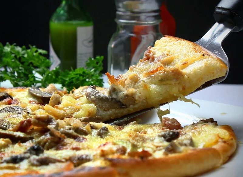 EVITA LA MOZZARELLA EN TU PIZZA