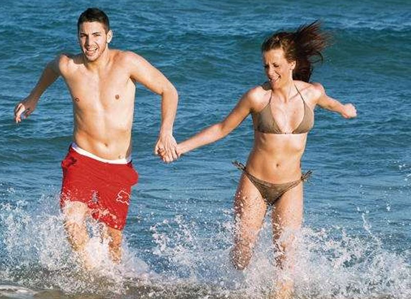 EL BREVE ROMANCE DE LAURA CAMPOS Y MARCELO