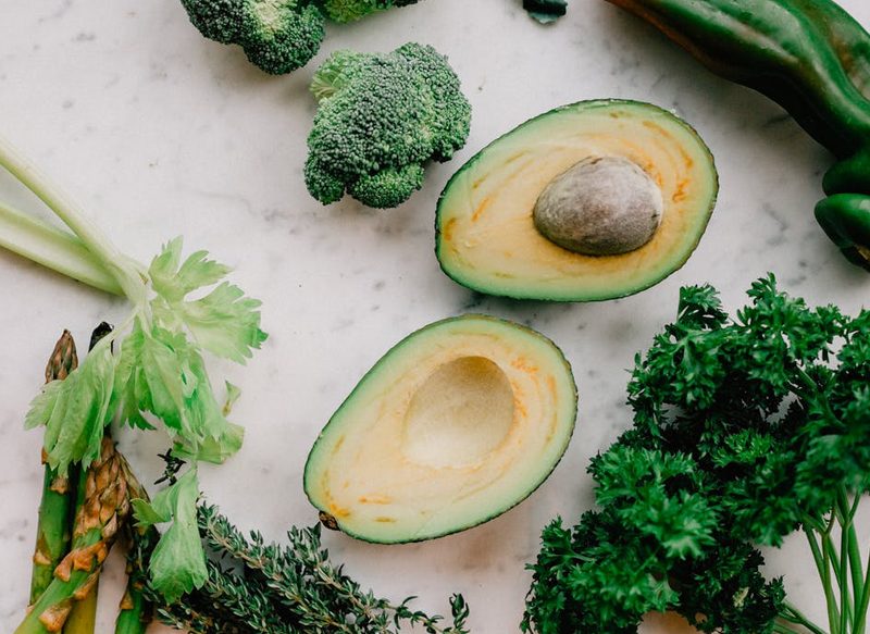 LOS AGUACATES PARA ELIMINAR PAPADA