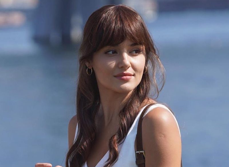 HANDE ERÇEL Y SU CAMBIO DE LOOK
