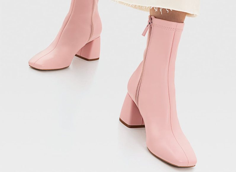 BOTINES TACÓN MEDIO STRETCH DE STRADIVARIUS