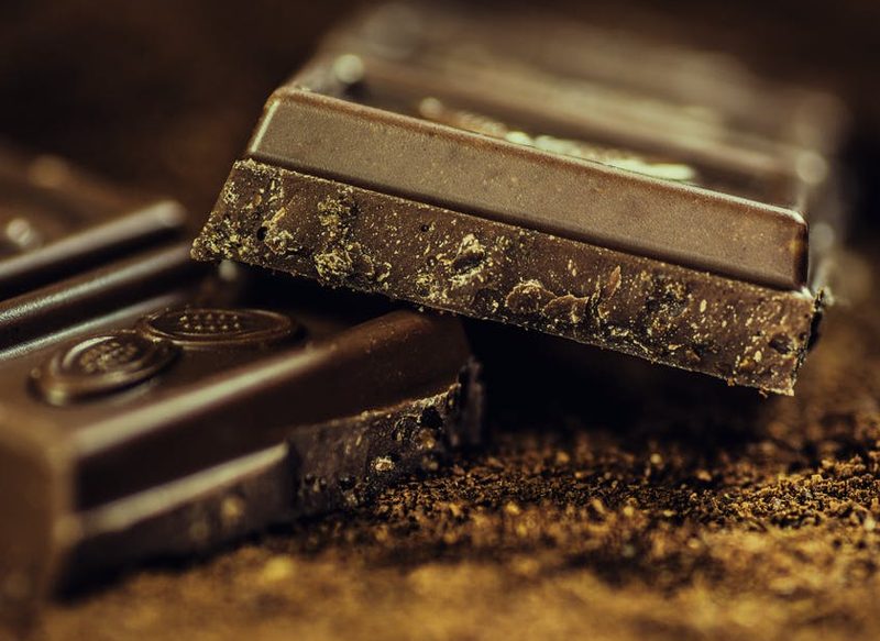 CHOCOLATE NEGRO PARA COMBATIR EL CANSANCIO