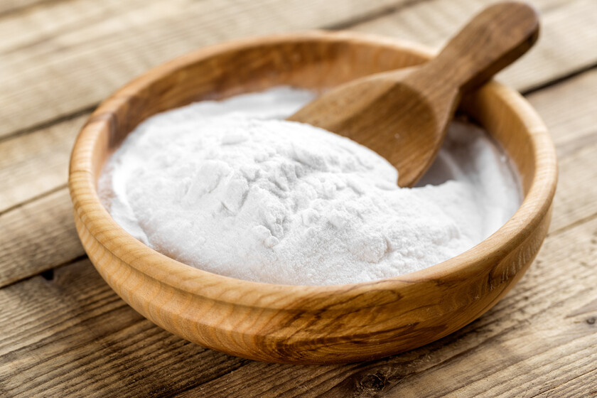 Cómo limpiar unas zapatillas blancas de tela 7 Moncloa Amoniaco con bicarbonato Moncloa