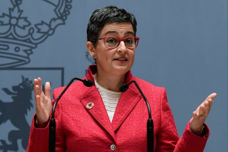El Gobierno blinda a la exministra González Laya en Red Eléctrica con 100.000 euros
