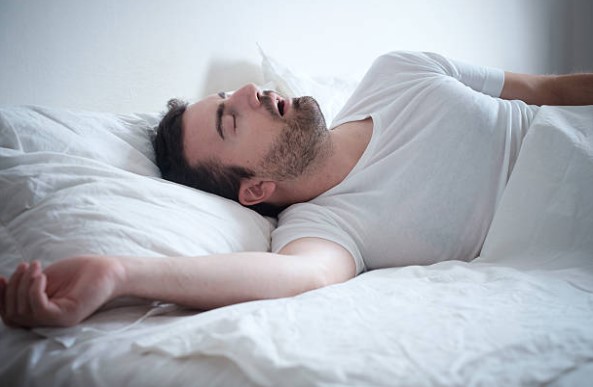 roncar dormir