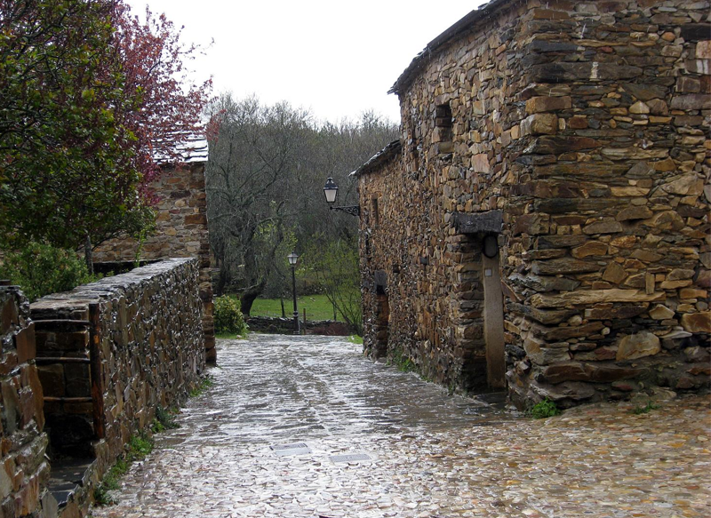 UMBRALEJO, UNO DE LOS PUEBLOS SIN HABITANTES DE ESPAÑA