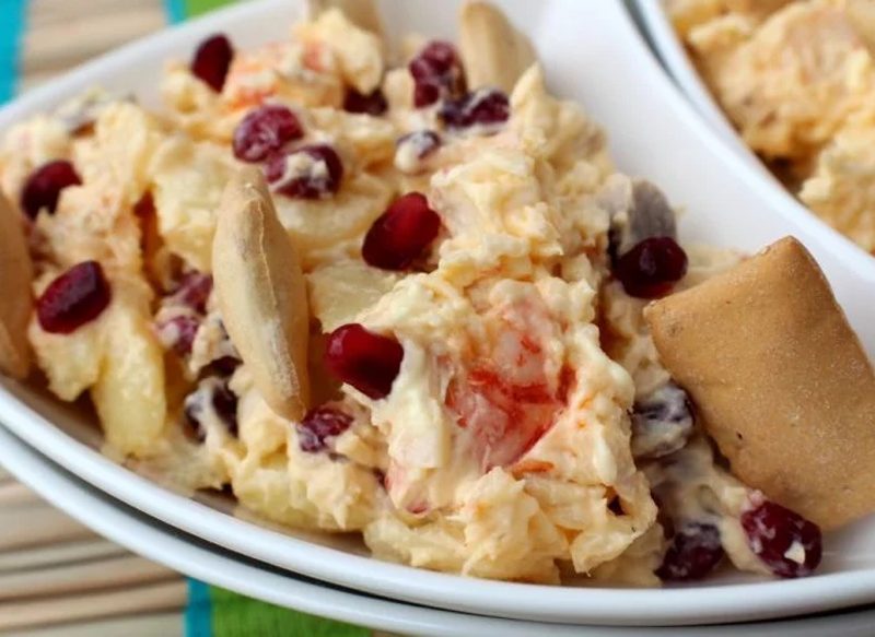 INGREDIENTES PARA ELABORAR LA ENSALADILLA RUSA CON GRANADE DE CHICOTE