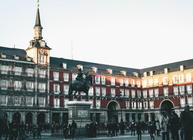 BONO TURÍSTICO DE HASTA 600 EUROS