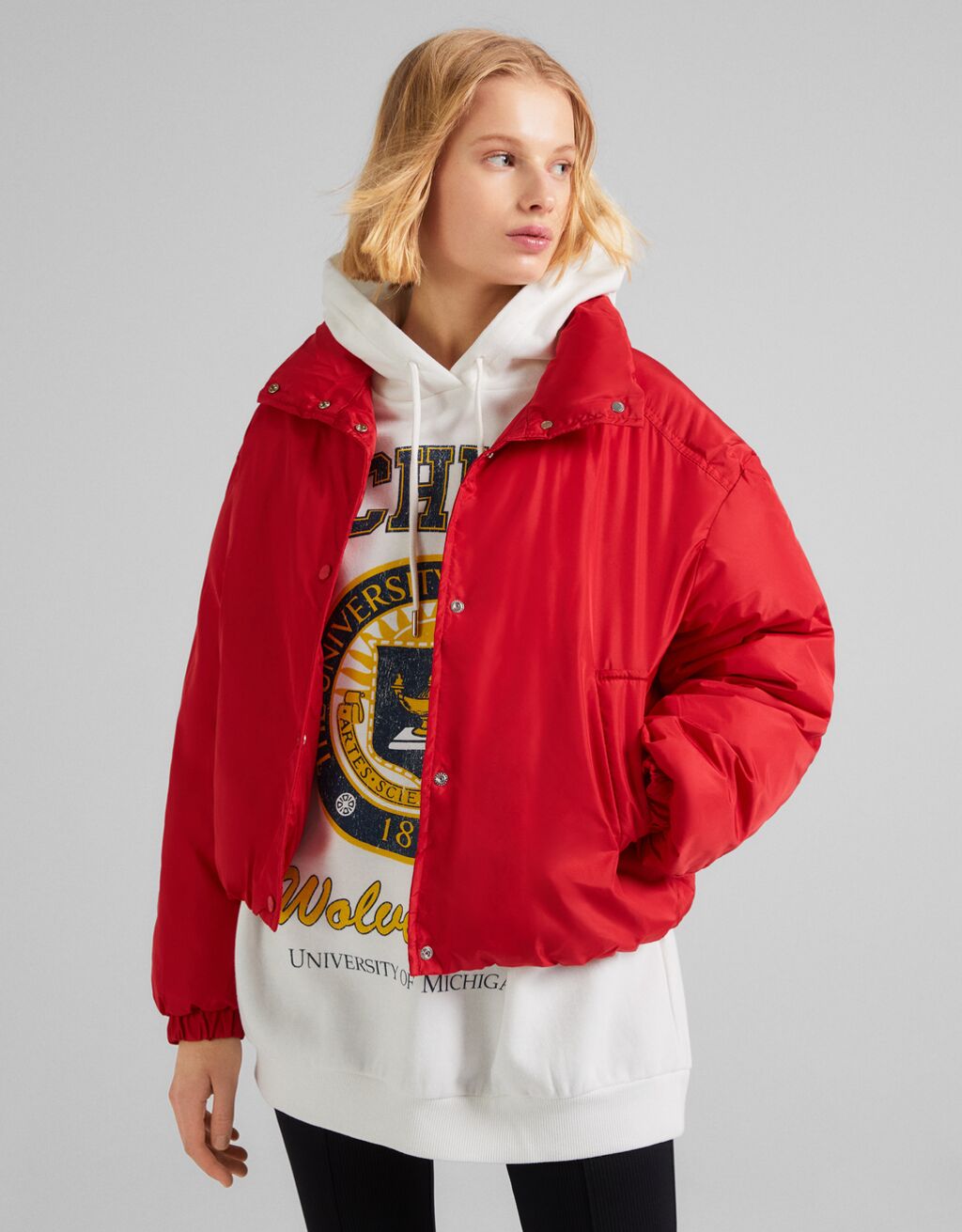 cazadora puffy bershka