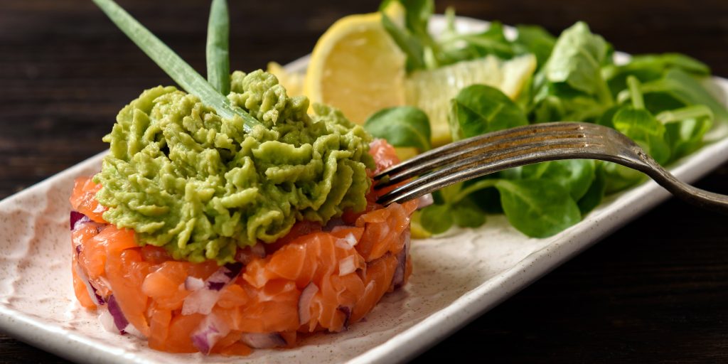 tartar de salmón