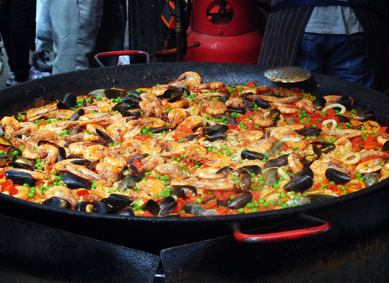 LA ESPECIA QUE NO ES EL AZAFRÁN Y QUE DA EL TOQUE DEFINITIVO A LA PAELLA