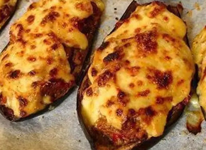 CÓMO HACER BERENJENAS AL HORNO CON QUESO Y TOMATE