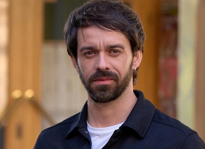 QUIÉN ES ALBERTO AMARILLA