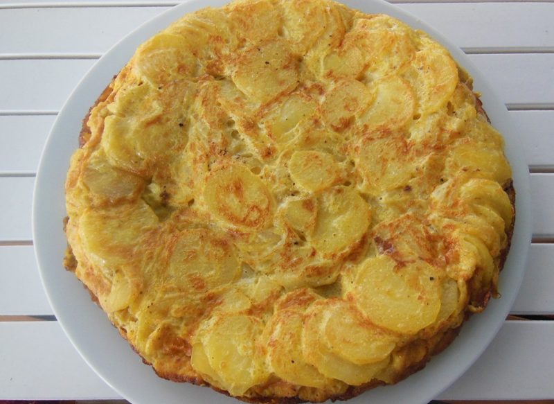 CÓMO CONSEGUIR UNA TORTILLA DE PATATAS JUGOSA