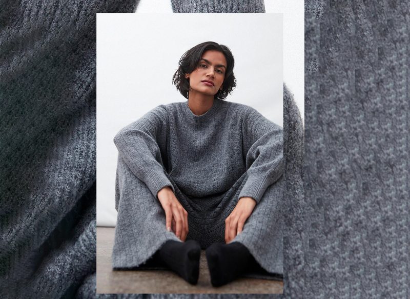 JERSEY Y PANTALÓN DE PUNTO ACANALADO GRIS