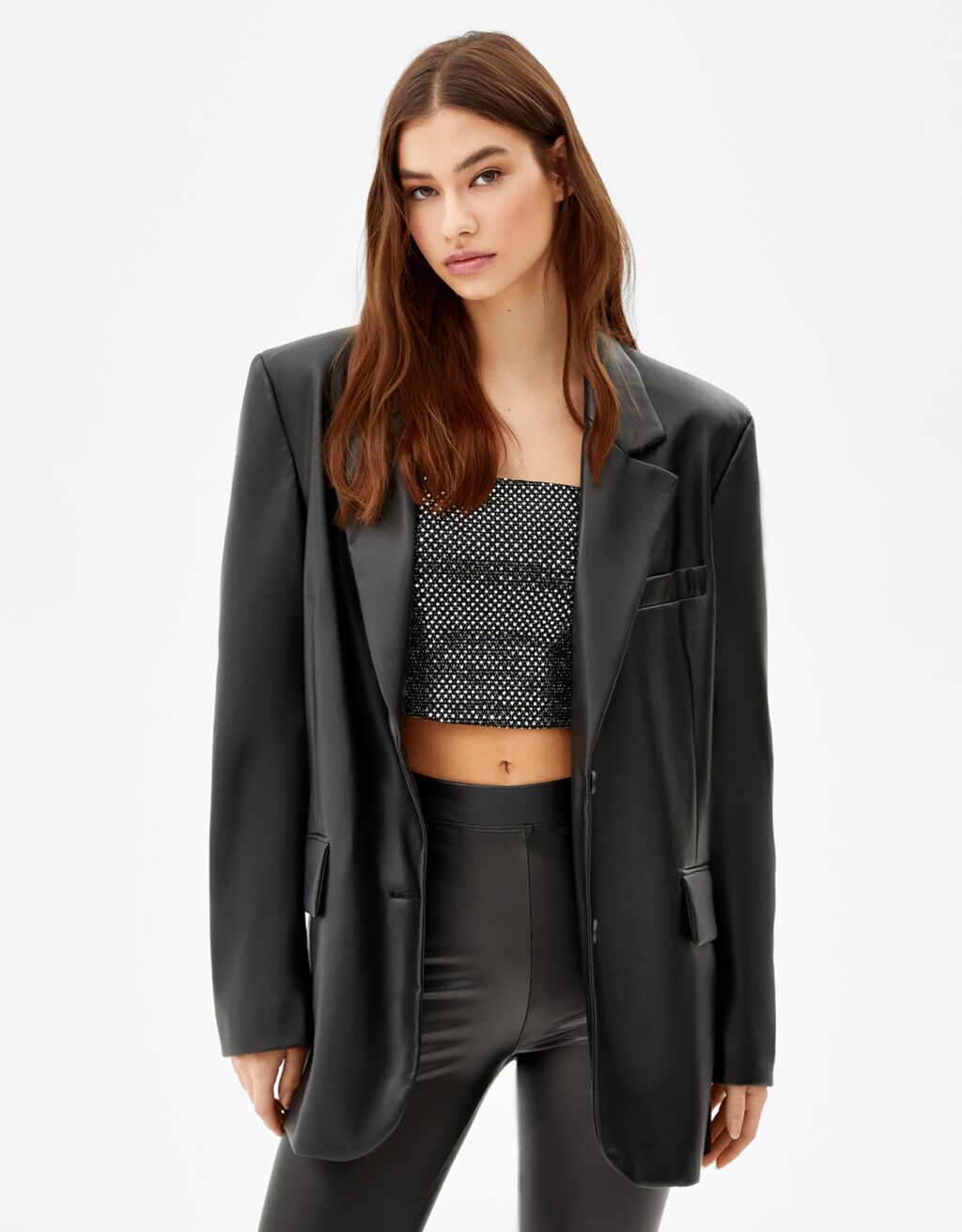 blazer efecto piel bershka