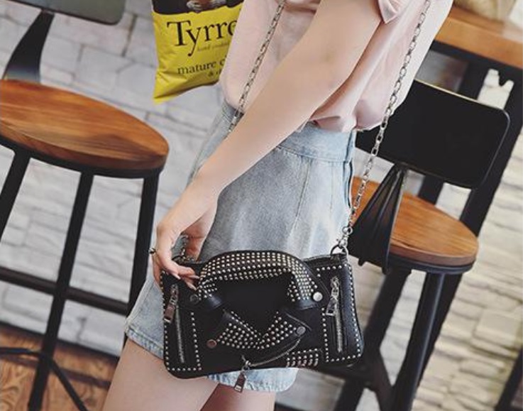 bolso cazadora cuero