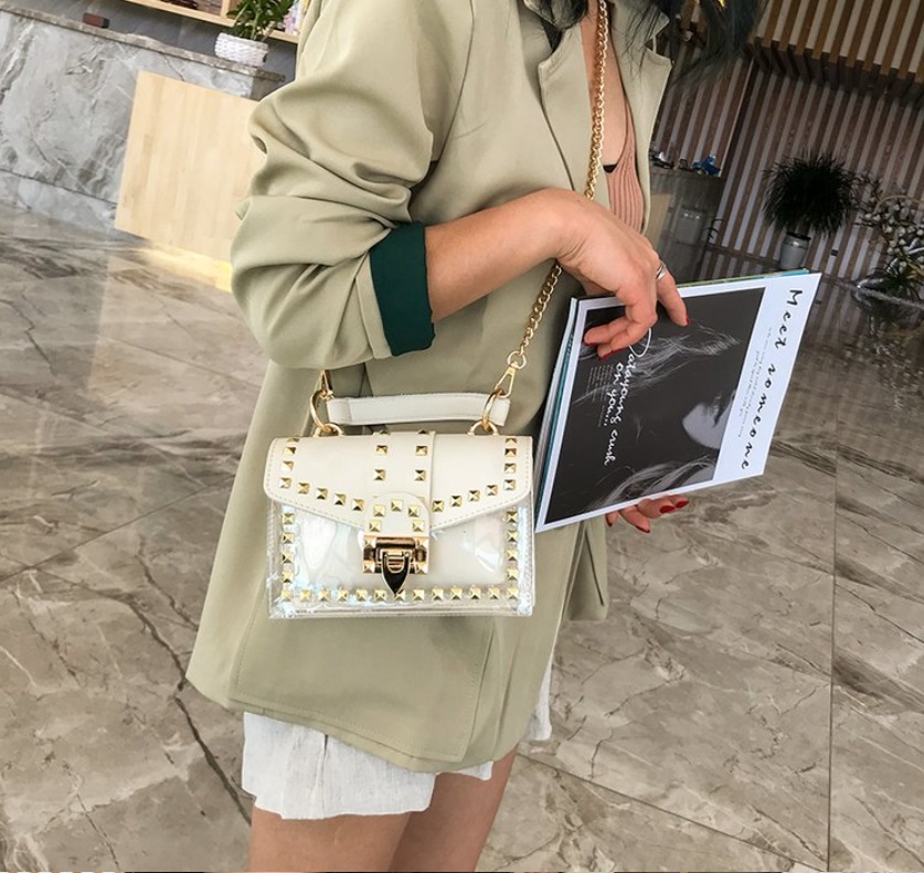 tachuelas para tu bolso