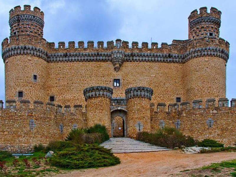 Castillo de Manzanares El Real