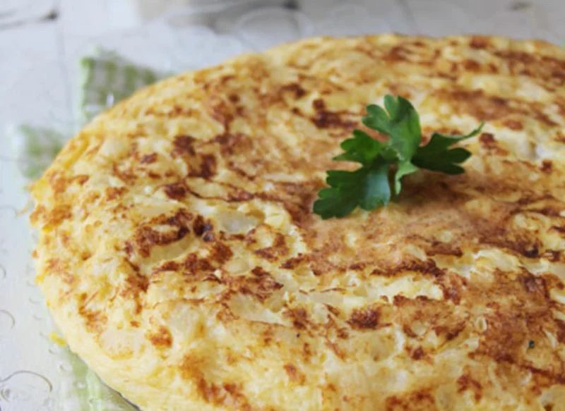 ¿CUÁNTAS CALORÍAS TIENE LA TORTILLA DE ATÚN?