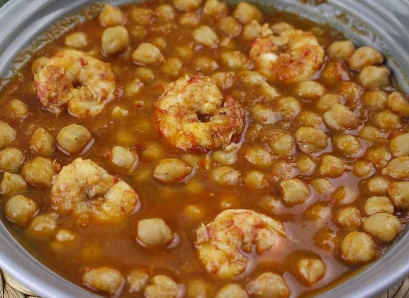 SIGUIENDO CON LA RECETA DE GARBANZOS CON LANGOSTINOS