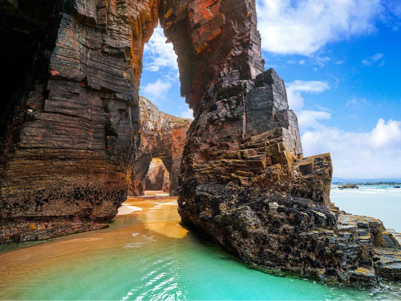 Ribadeo: espectacular playa de las Catedrales