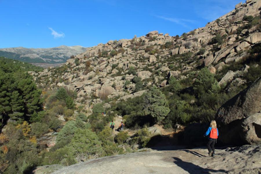 Rutas de senderismo por la Pedriza