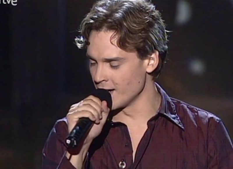 VICENTE SEGUÍ, GANADOR DE OPERACIÓN TRIUNFO 2003