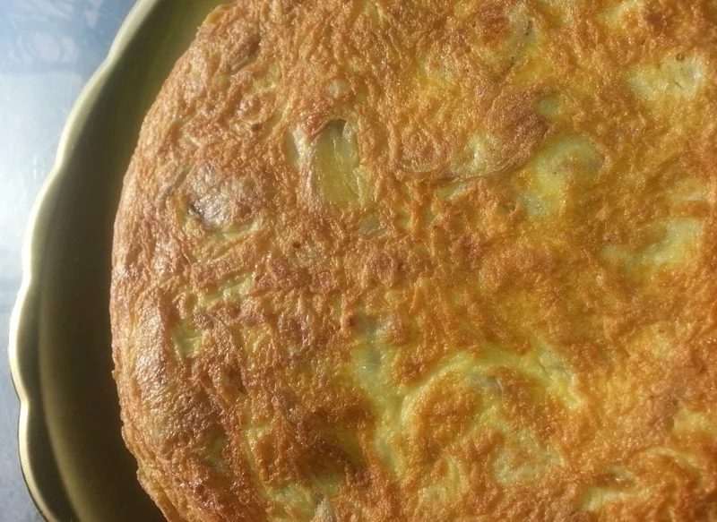 EL TRUCO PARA CONSEGUIR UNA TORTILLA DE PATATAS JUGOSA